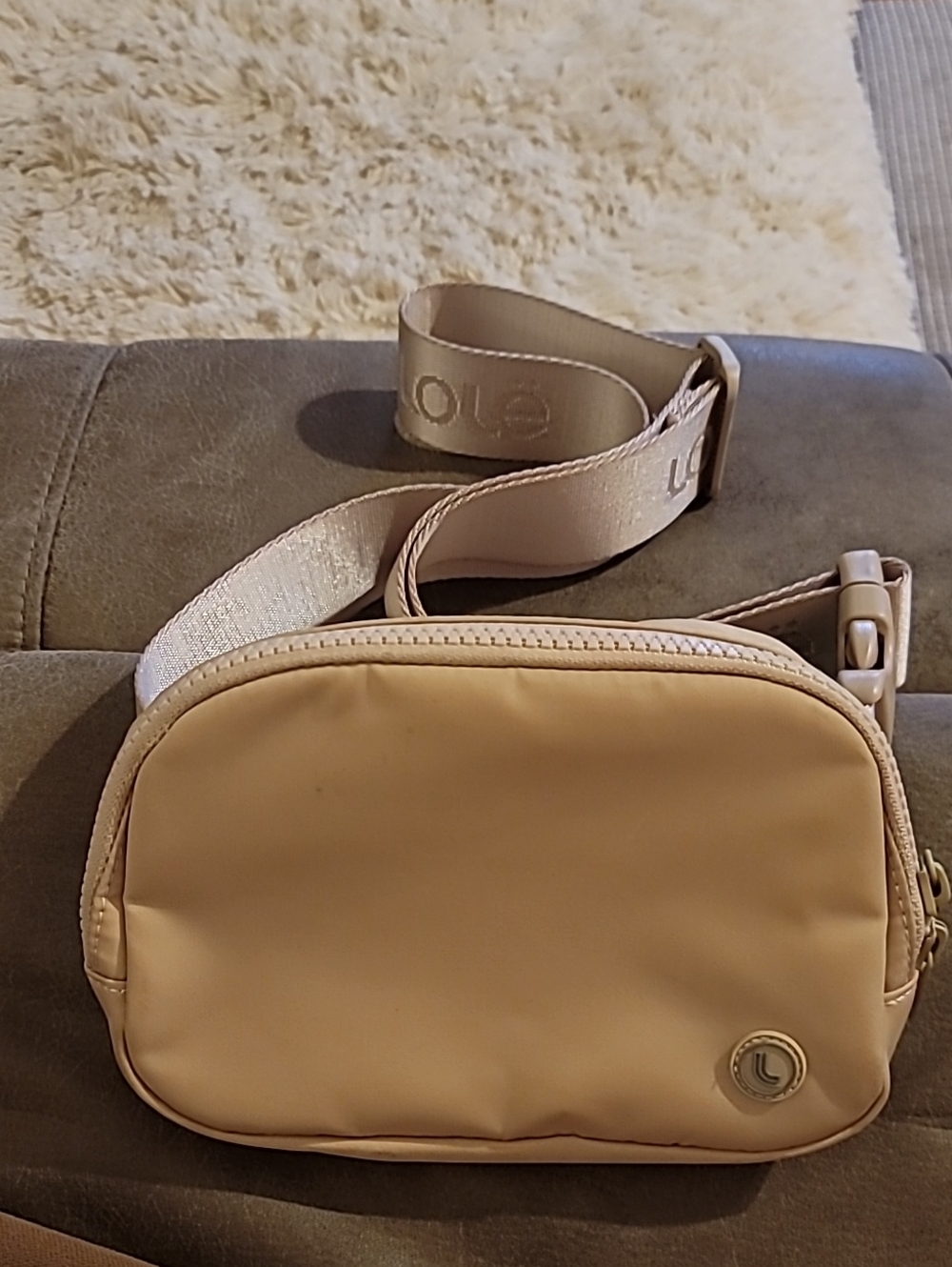Lole Beige Crossbody Travel Bag - Neutral Everyday Shoulder Travel Bag